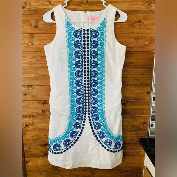 Lilly Pulitzer | Stephanie White Blue Embroidered Sleeveless Shift Dress 2 - Picture 1 of 5
